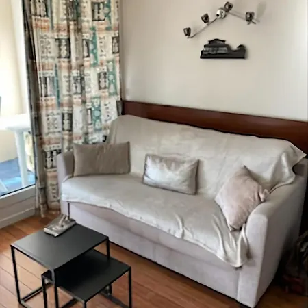 Charming 20 M From The In Daire *