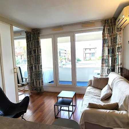 Charming 20 M From The In Arcachon