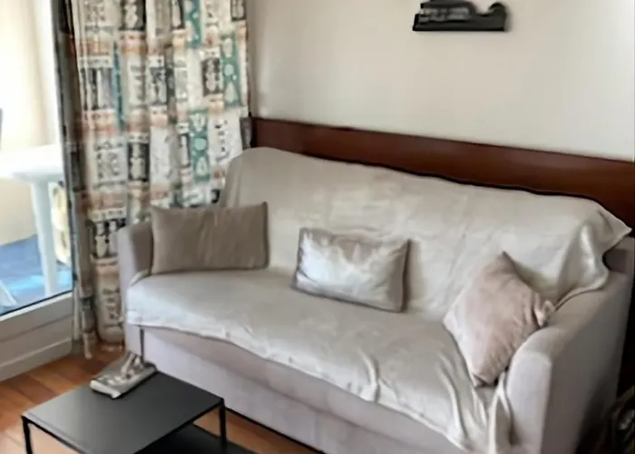 Charming 20 M From The In Appartement *